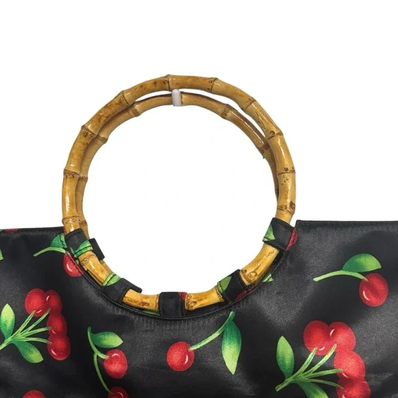 Y2K Cherry Shoulder Bag - Picture 3 of 7